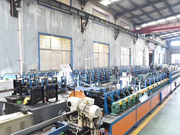 專(zhuān)用型材輥壓生產(chǎn)線